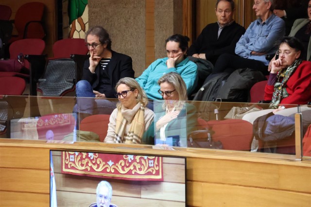 O Pleno do Parlamento elixe a María Dolores Fernández Galiño como valedora do pobo